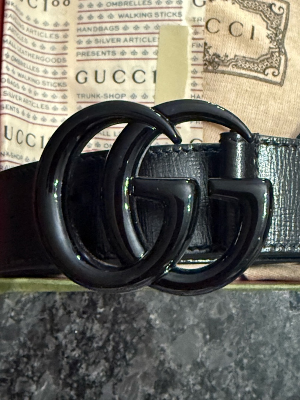 Authentic Gucci Black Leather Belt with Black GG Buckle - Picture 3 of 6